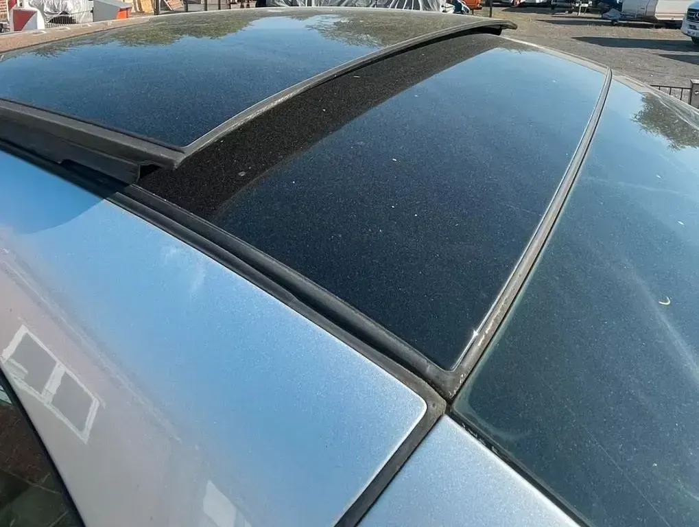 Occasion VW Eos 122 PK (89 kW) 2009 Zilver Cabriolet