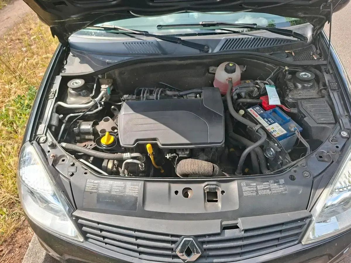 Gebraucht Renault Clio 75 PS (55 kW) 2009 Schwarz Kleinwagen