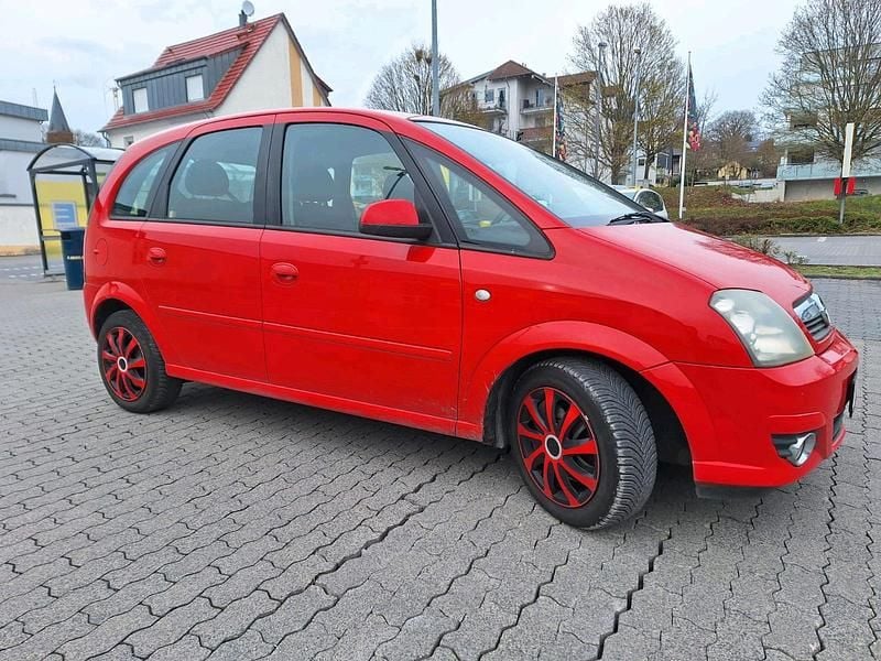 Gebraucht Opel Meriva Eco 90 PS (66 kW) 2009 Rot Van / Kleinbus