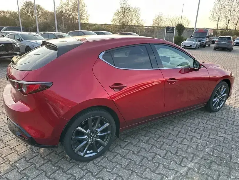 Gebraucht Mazda 3 Exclusive-Line 140 PS (102 kW) 2025 Soul red crystal m Limousine