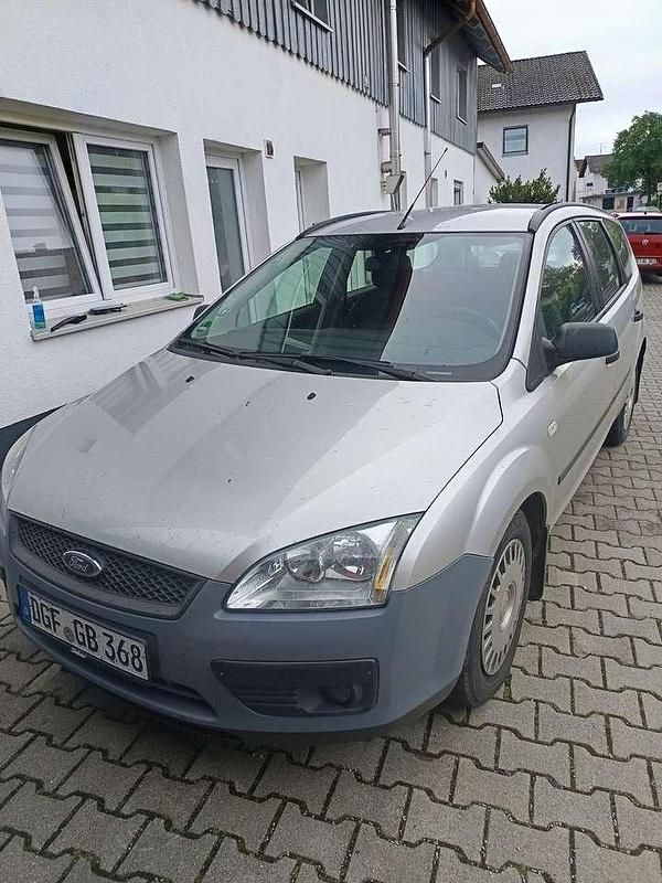 Gebraucht 2006 Ford Focus Ambiente Kombi | 1.800 € (Fairer Preis) - Bild 1/4