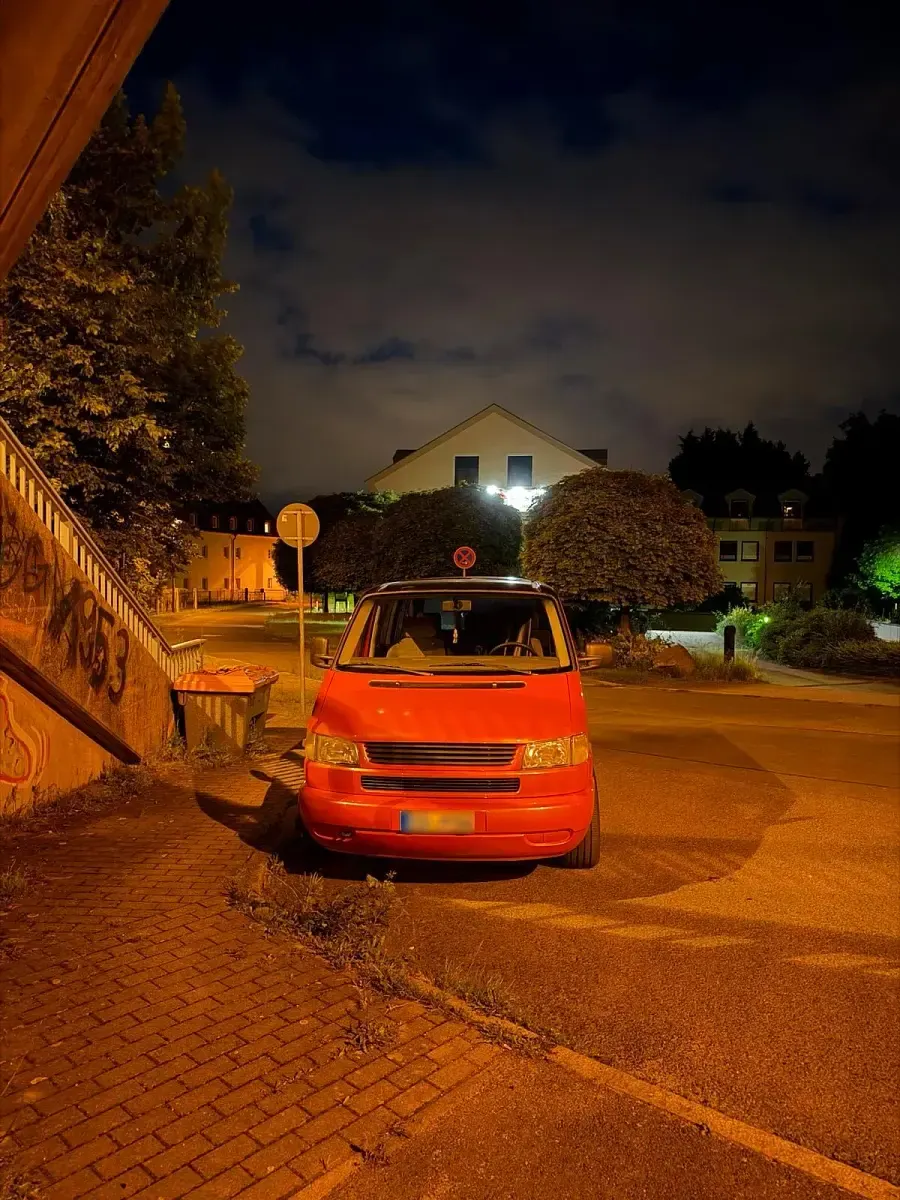 Gebraucht VW Multivan 102 PS (75 kW) 1997 Rot Van / Kleinbus