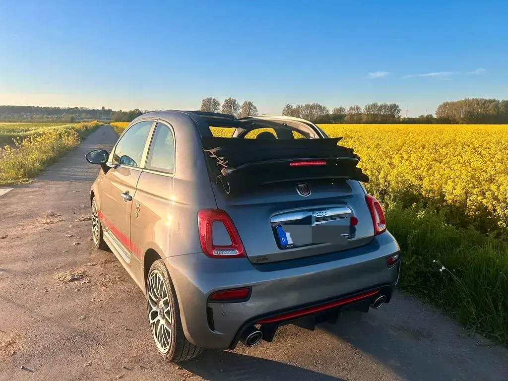 Usata Abarth 595C 145 CV (106 kW) 2021 Grigio Cabrio