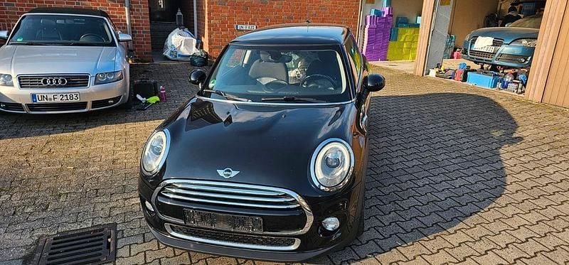 Gebraucht Mini Cooper 136 PS (100 kW) 2016 Schwarz Kleinwagen