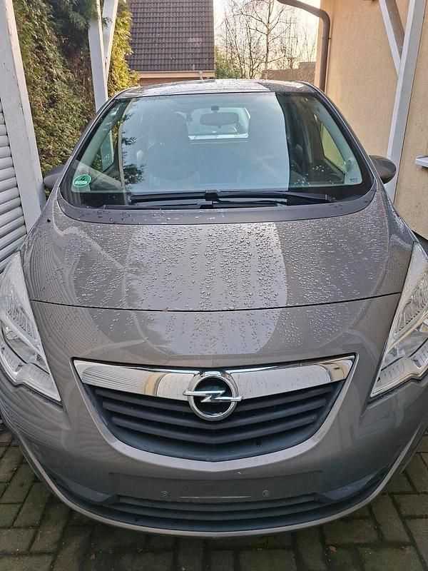 Gebraucht Opel Meriva 101 PS (74 kW) 2012 Beige Van / Kleinbus