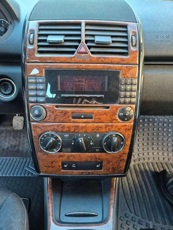 Gebraucht Mercedes A150 Classic 95 PS (69 kW) 2006 Limousine