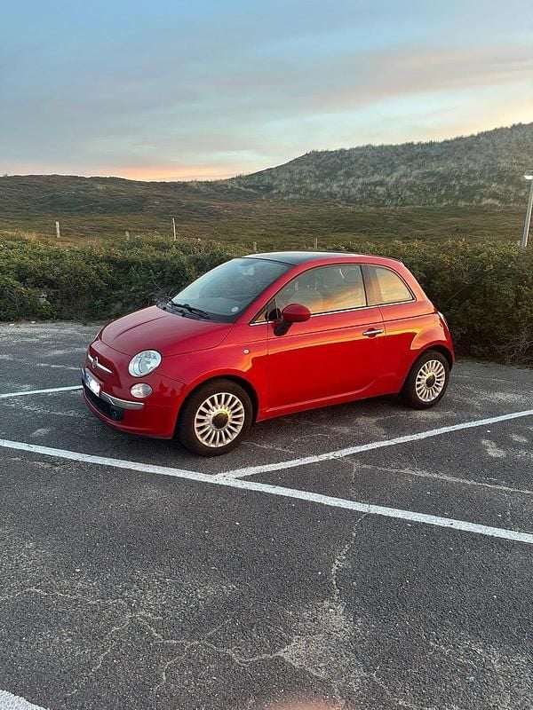 Rot Gebraucht 2012 Fiat 500 Kleinwagen | 5.400 € (Fairer Preis) - Bild 1/4