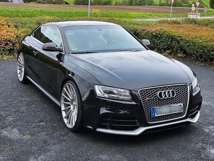 Schwarz Gebraucht 2011 Audi RS5 Coupé | 21.990 € (Superpreis) - Bild 1/4
