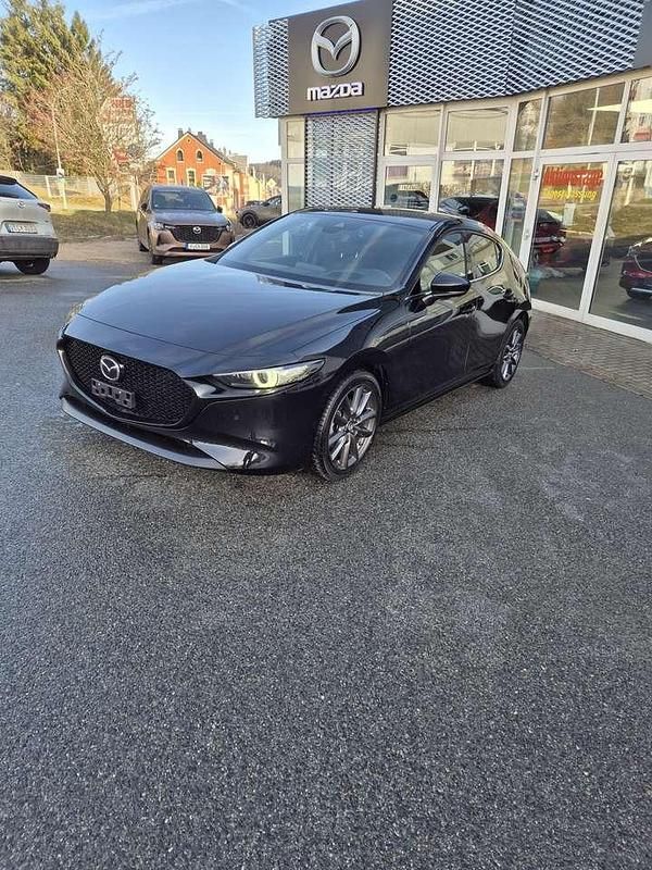 Gebraucht Mazda 3 Selection 122 PS (89 kW) 2023 Jet black Kleinwagen