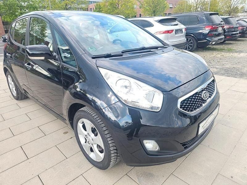Gebraucht Kia Venga Spirit 125 PS (91 kW) 2013 Schwarz Kleinwagen