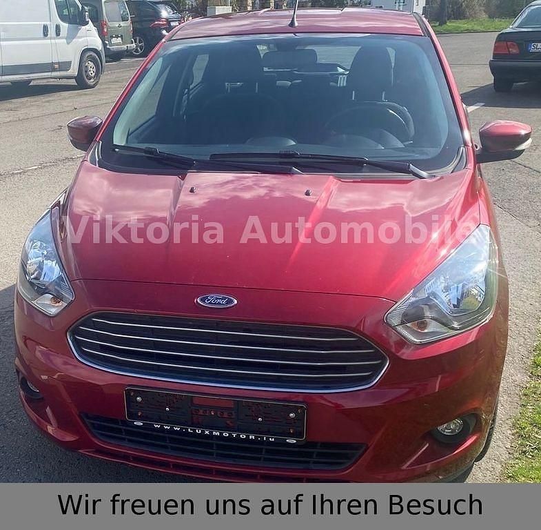 Gebraucht Ford Ka 86 PS (63 kW) 2019 Rot Limousine