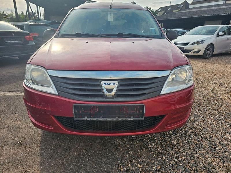Rot Gebraucht 2012 Dacia Logan MCV Kombi | 2.500 € (Fairer Preis) - Bild 1/4