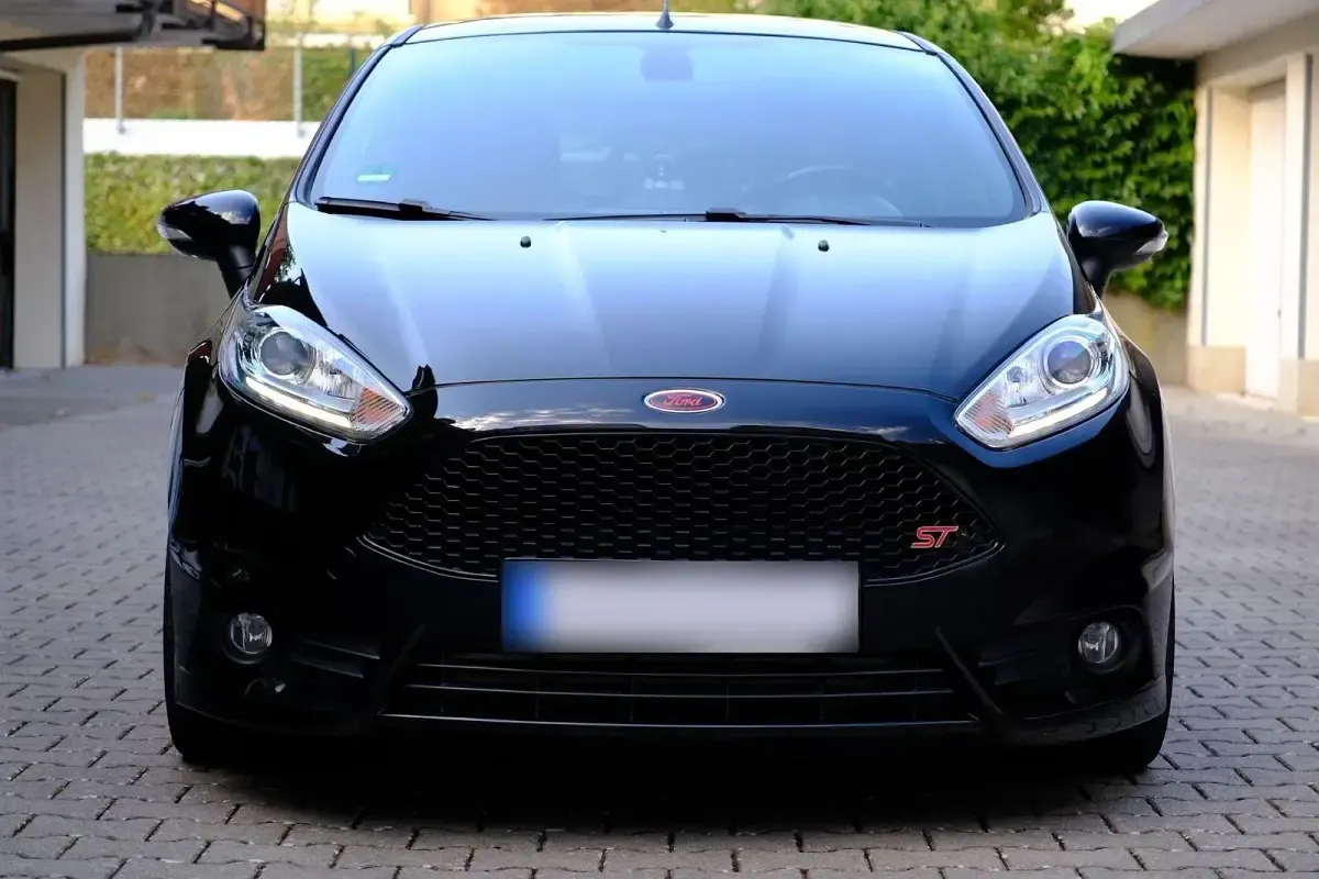 Gebraucht Ford Fiesta ST 182 PS (133 kW) 2015 Schwarz Kleinwagen
