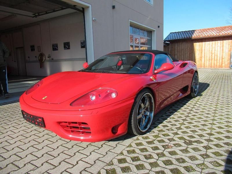 Rot Gebraucht 2001 Ferrari 360 Cabrio | 93.700 € - Bild 1/4