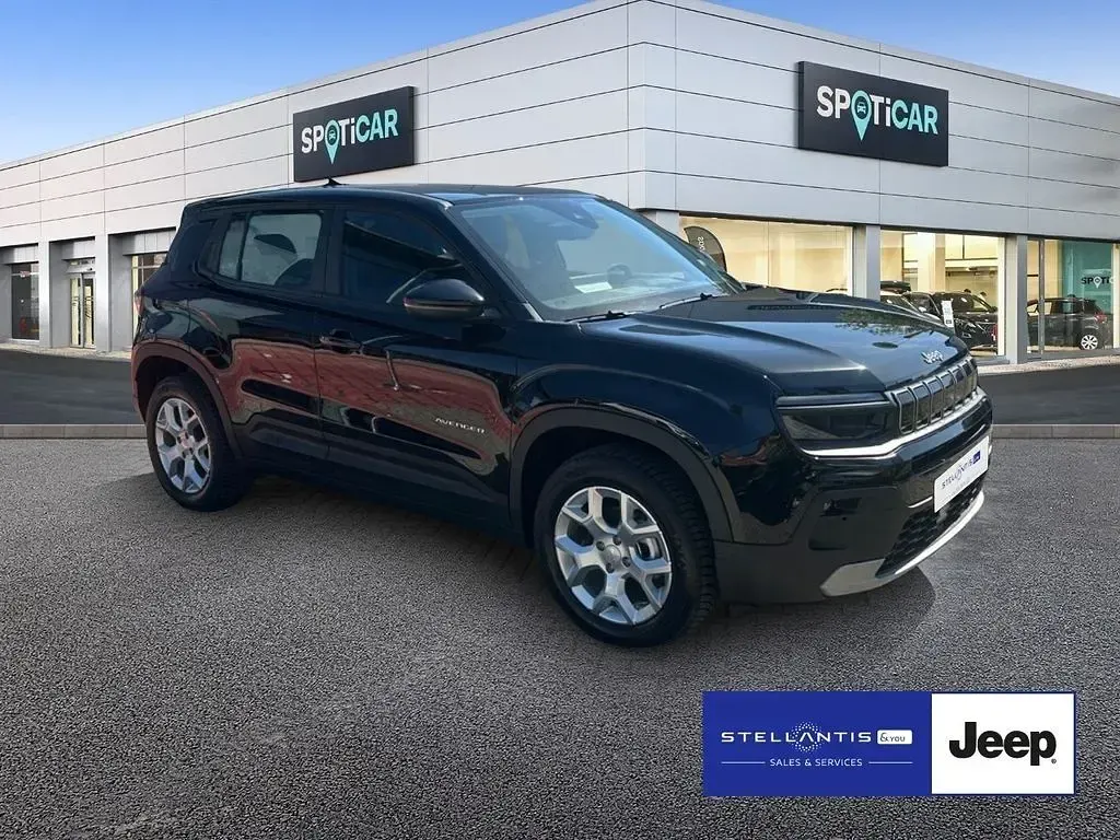 Neu Jeep Avenger Altitude 101 PS (74 kW) 2026 Schwarz SUV