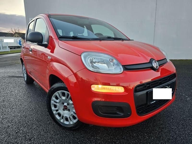 Rot Gebraucht 2018 Fiat Panda Easy Limousine | 6.499 € (Fairer Preis) - Bild 1/4