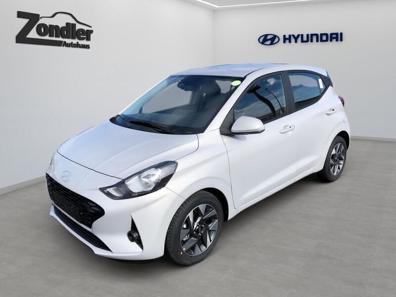 Grau Neu 2025 Hyundai i10 Trend Kleinwagen | 17.490 € (Fairer Preis) - Bild 1/4