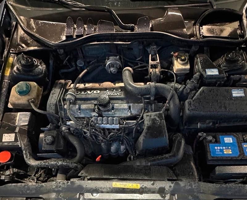 Gebraucht Volvo V70 190 PS (139 kW) 1998 Blau Kombi