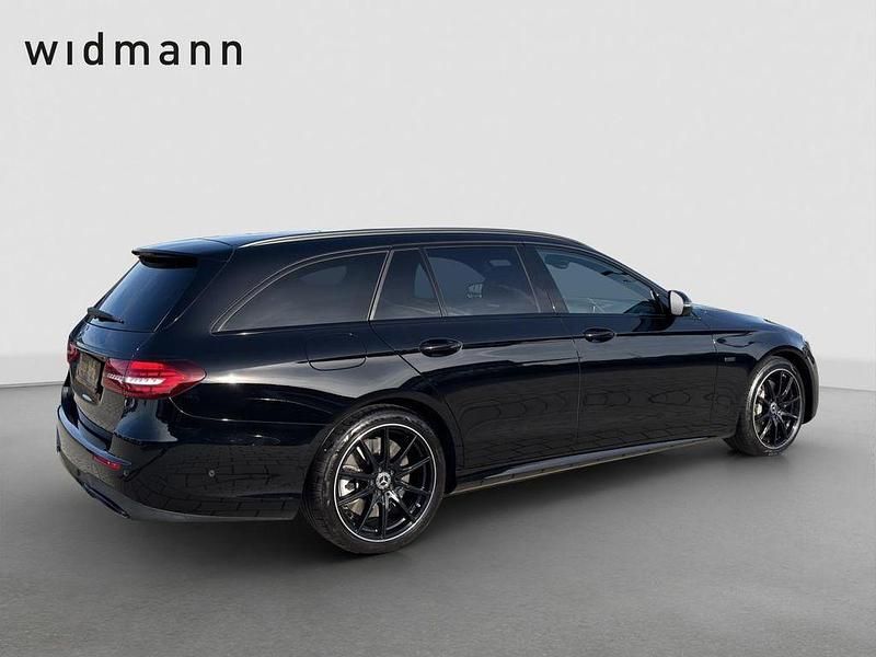 Gebraucht Mercedes E450 AMG 367 PS (269 kW) 2023 Unilack schwarz Kombi