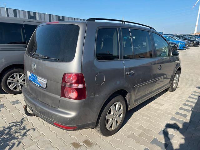 Gebraucht VW Touran Trendline 102 PS (75 kW) 2007 Graukeine angabe Van / Kleinbus