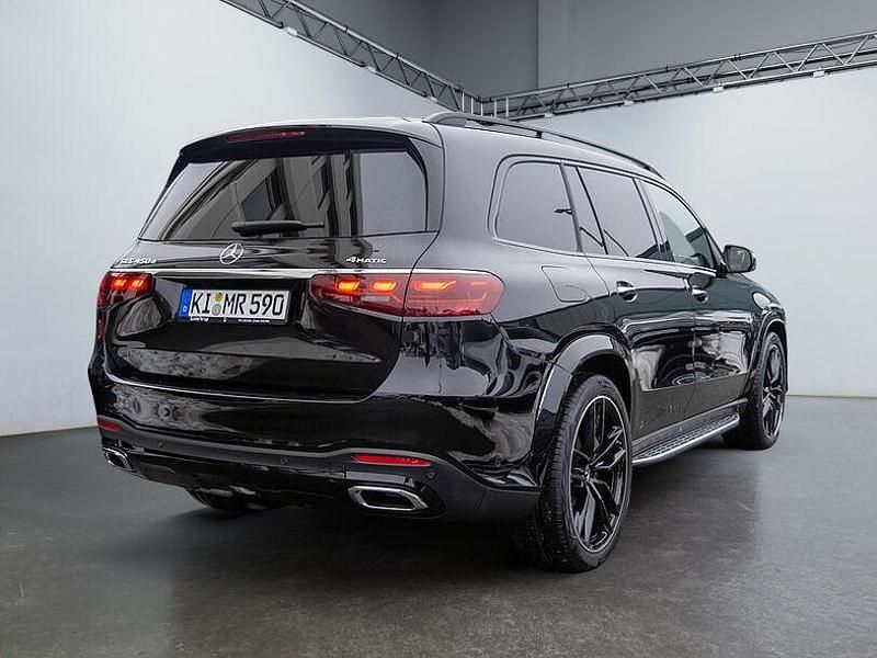 Gebraucht Mercedes GLS450 AMG 367 PS (269 kW) 2026 Schwarz SUV