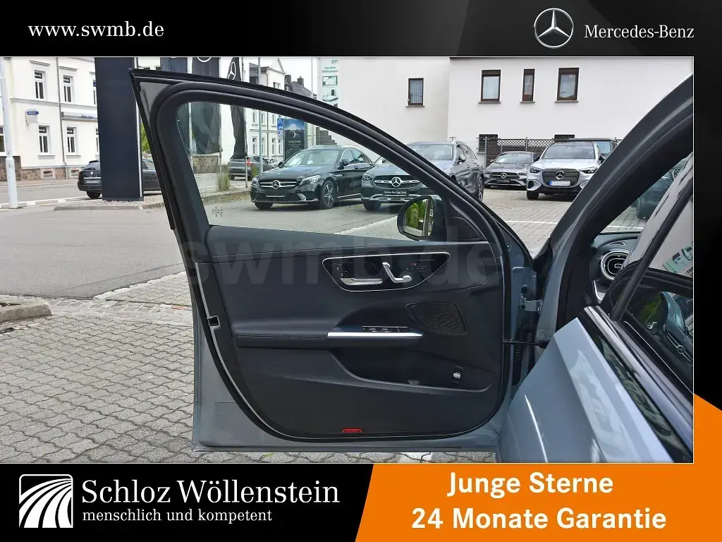 Gebraucht Mercedes E300 145 PS (106 kW) 2025 Silber Kombi