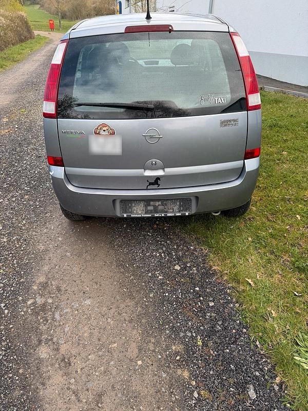 Gebraucht Opel Meriva 101 PS (74 kW) 2005 Silber Van / Kleinbus