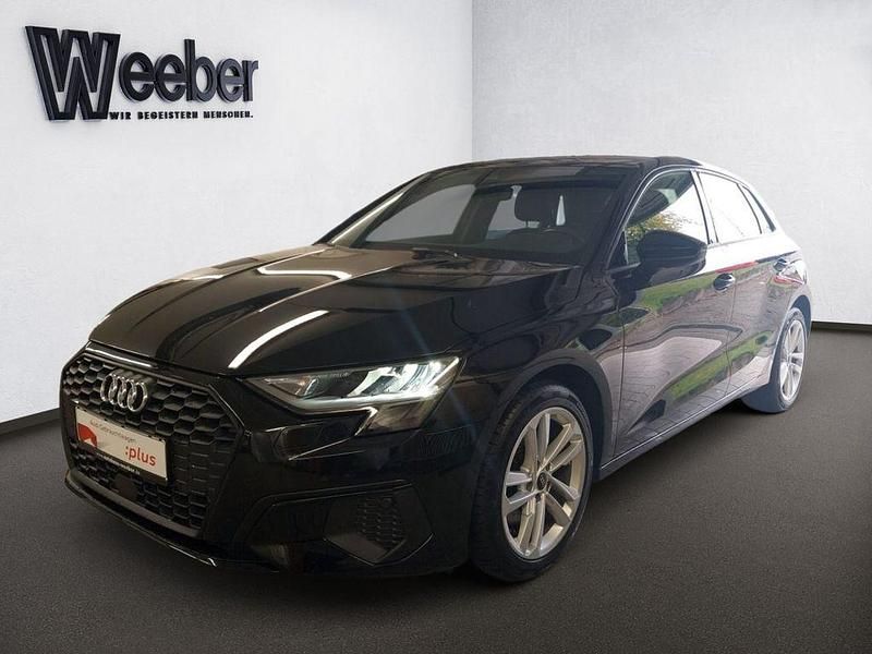 Gebraucht Audi A3 Ambiente 110 PS (80 kW) 2021 Mythosschwarz metallic Limousine