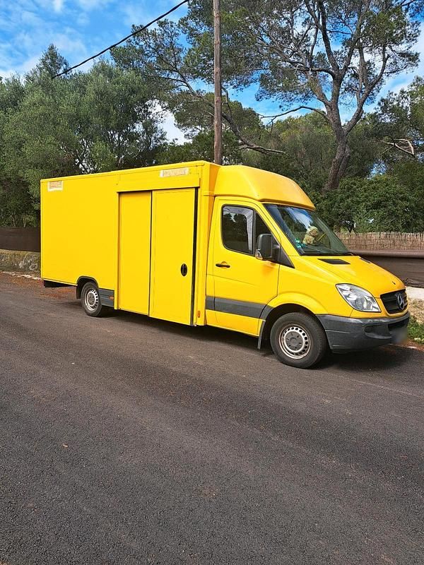 Usata Mercedes Sprinter 95 CV (69 kW) 2012 Giallo Furgone