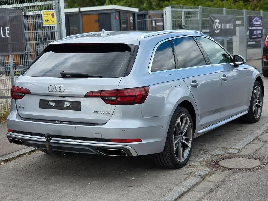Brugt Audi A4 Design 245 HK (180 kW) 2019 Sølv Stationcar