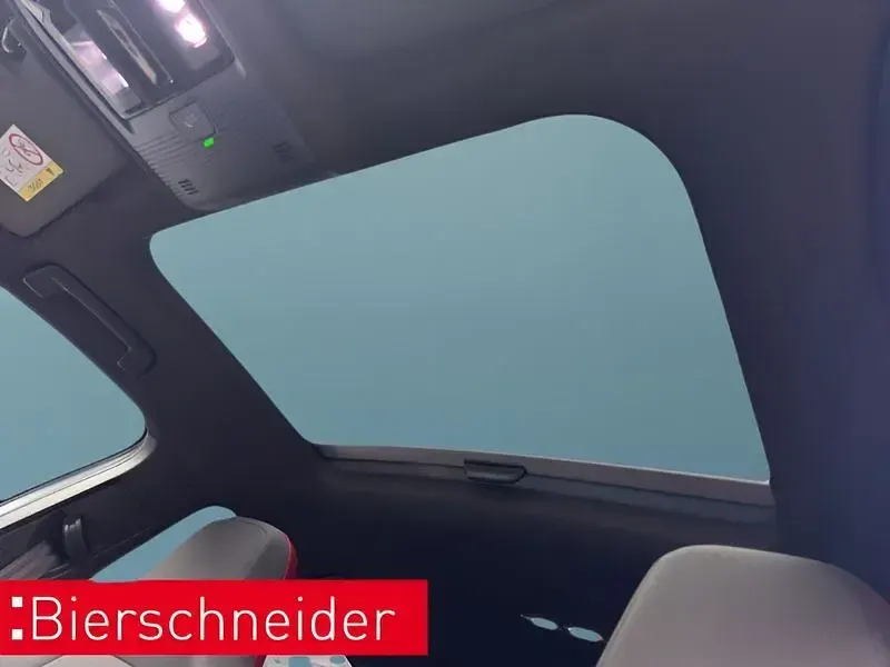 Gebraucht VW Golf VIII GTI 265 PS (194 kW) 2024 Silber Kleinwagen