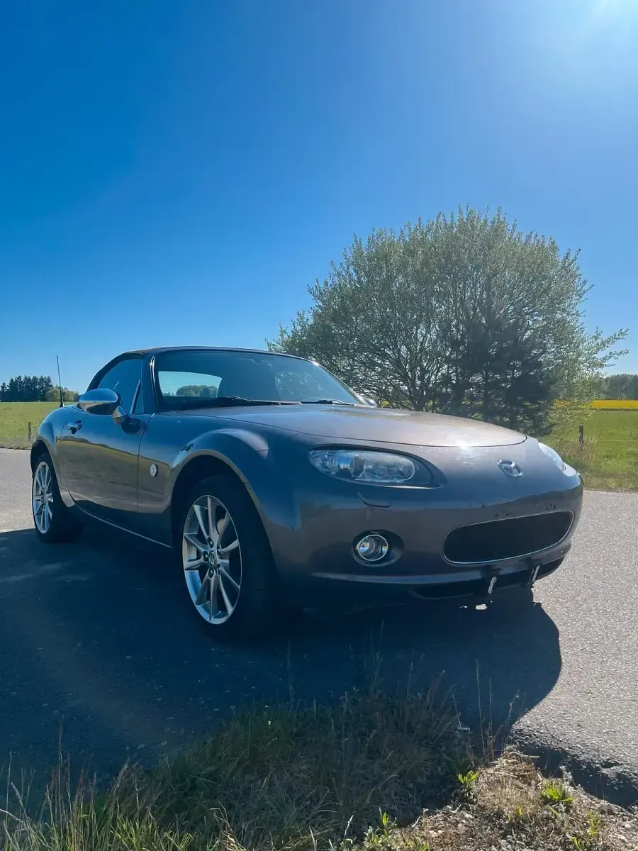 Używany Mazda MX5 160 KM (117 kW) 2009 Szary Kabriolet