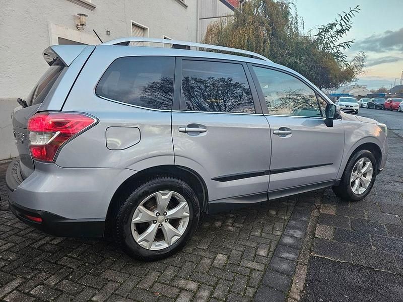 Gebraucht Subaru Forester Active 147 PS (108 kW) 2014 Silber SUV