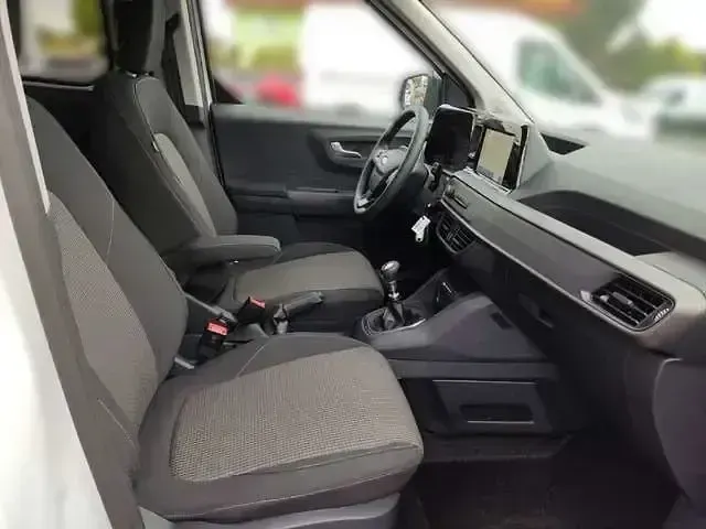 Gebraucht Ford Tourneo Courier Trend 125 PS (91 kW) 2025 Weiss Van / Kleinbus