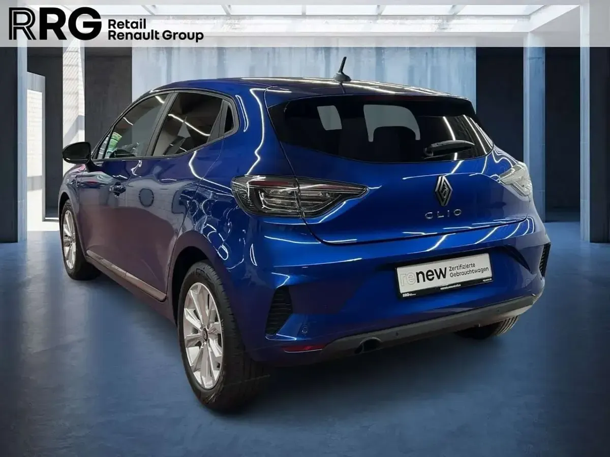 Gebraucht Renault Clio Evolution 91 PS (66 kW) 2024 Stahlblau Kleinwagen