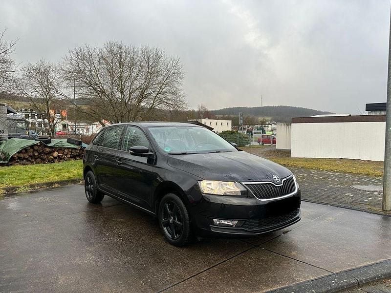 Gebraucht Skoda Rapid Ambition 95 PS (69 kW) 2018 Schwarz Kleinwagen
