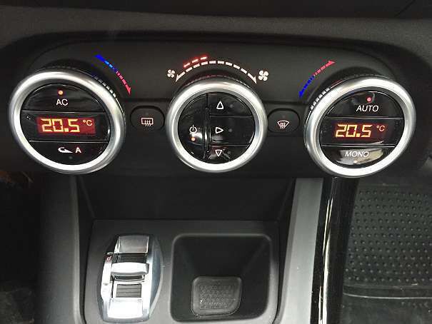 Gebraucht Alfa Romeo Giulietta 170 PS (125 kW) 2011 Rot metallic Kleinwagen