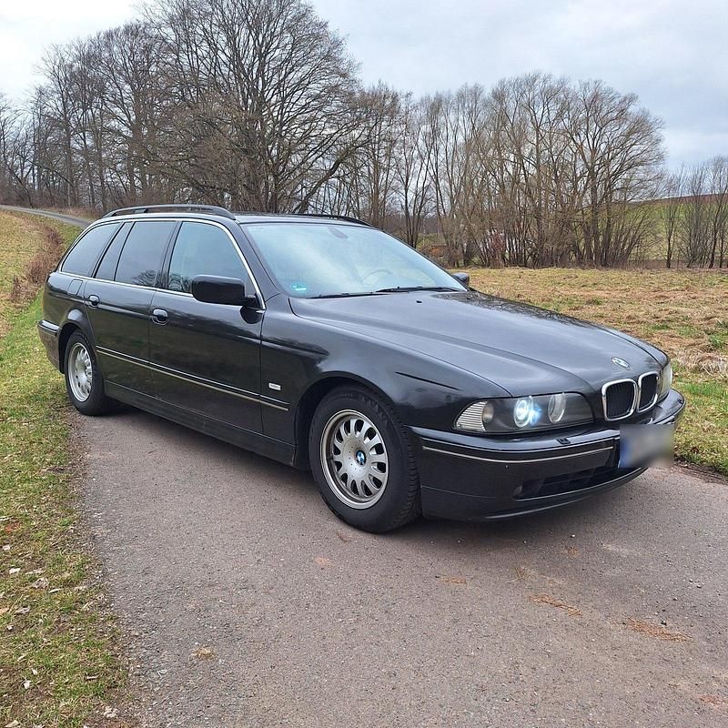 Gebraucht BMW 525 Exclusive 192 PS (141 kW) 2002 Schwarz Kombi