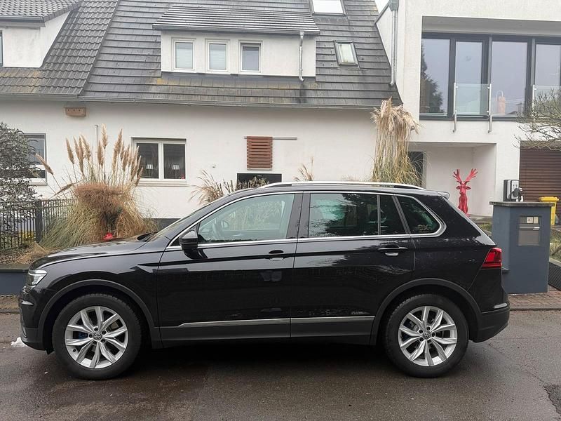 Gebraucht VW Tiguan 150 PS (110 kW) 2018 Schwarz SUV