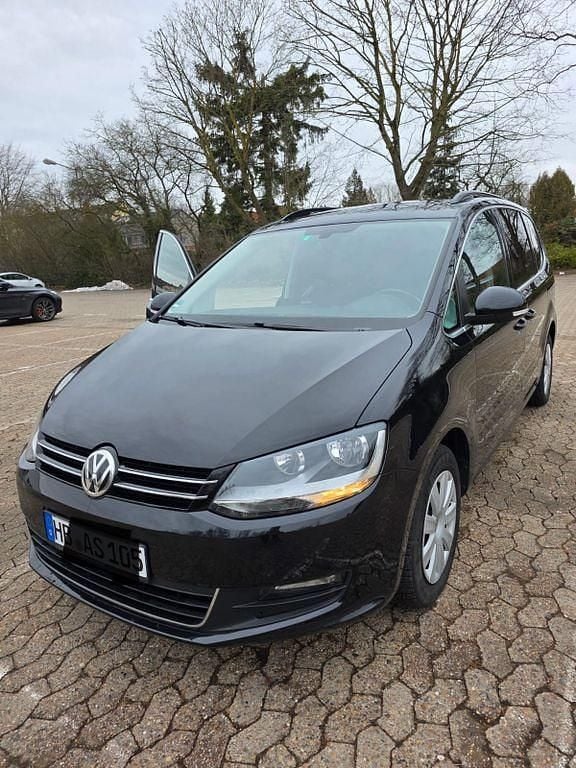 Gebraucht VW Sharan Sound 150 PS (110 kW) 2018 Schwarz Van / Kleinbus
