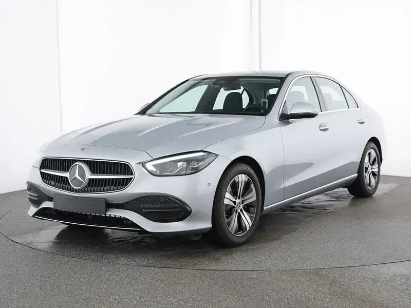 Gebraucht Mercedes C180 170 PS (125 kW) 2025 Limousine