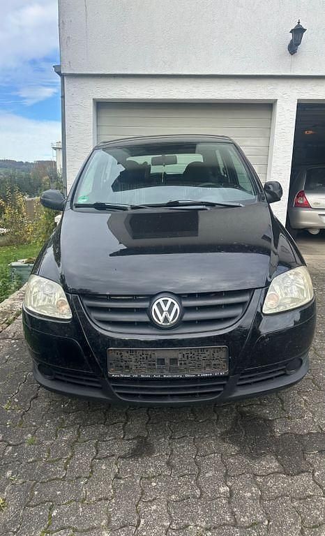 Schwarz Gebraucht 2006 VW Fox Kleinwagen | 1.100 € (Fairer Preis) - Bild 1/3