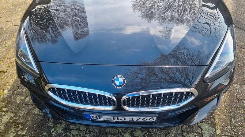 Gebraucht BMW Z4 Sport Line 197 PS (144 kW) 2021 Schwarz Cabrio