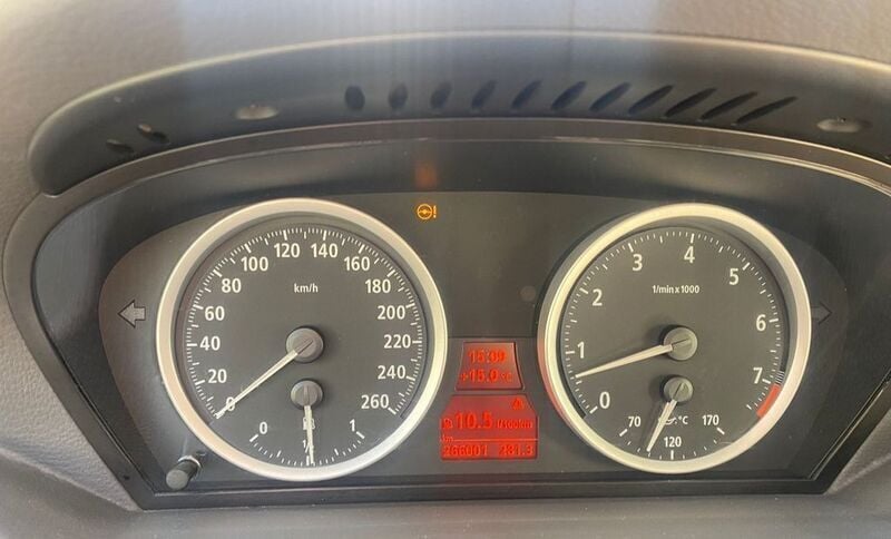 Gebraucht BMW 630 Sport Line 258 PS (189 kW) 2004 Silber Coupé