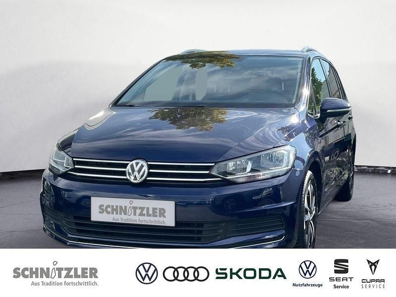 Blau Gebraucht 2020 VW Touran Comfortline Van / Kleinbus | 21.450 € (Guter Preis) - Bild 1/4
