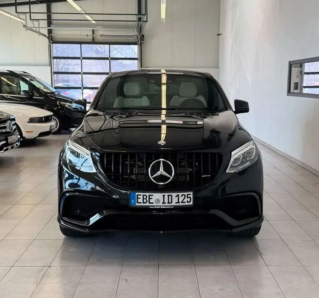 Gebraucht Mercedes GLE63 AMG AMG 585 PS (430 kW) 2016 Obsidianschwarz  metalliclack SUV