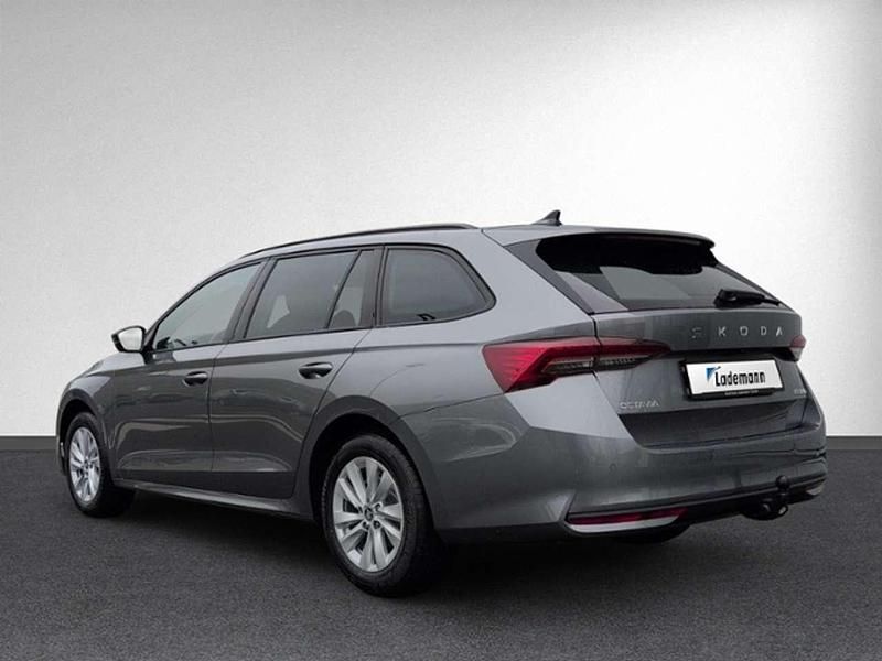 Gebraucht Skoda Octavia 150 PS (110 kW) 2025 Graphitegrau Kombi