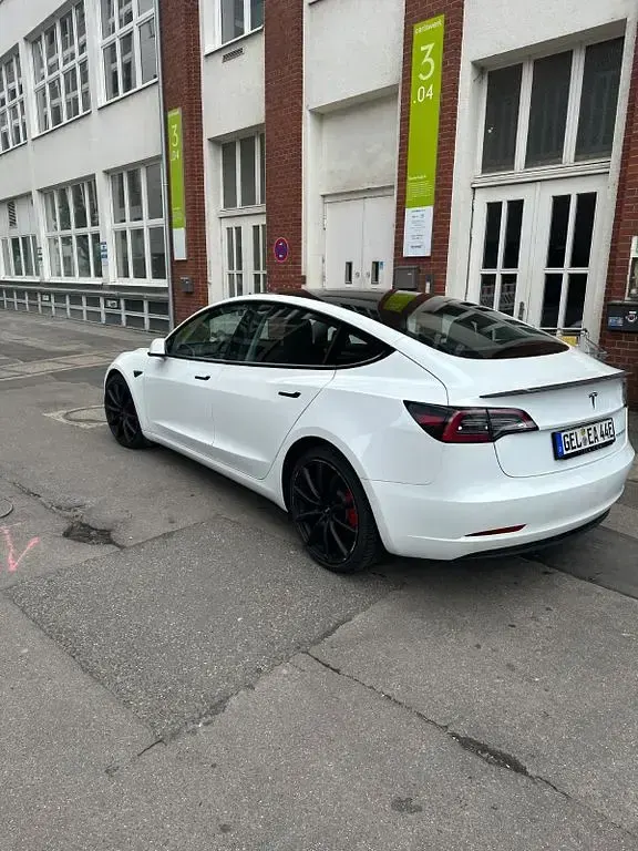 Gebraucht Tesla Model 3 Performance 377 kW (513 PS) 2022 Weiß Limousine