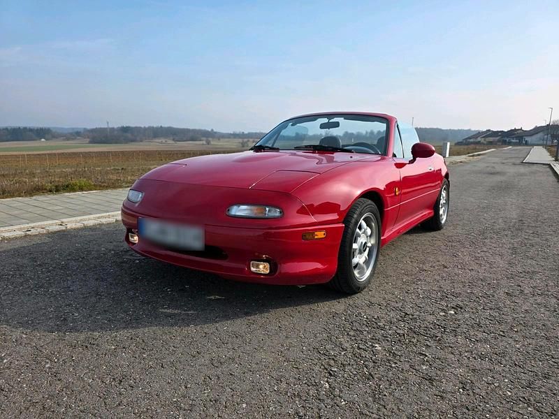 Gebraucht Mazda MX5 116 PS (85 kW) 1991 Rot Cabrio