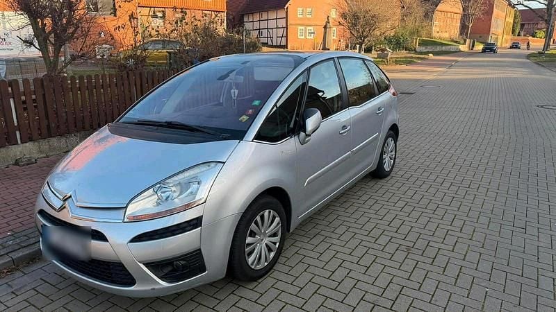 Silber Gebraucht 2010 Citroën C4 Limousine | 1.450 € (Guter Preis) - Bild 1/4